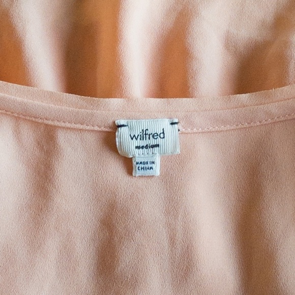 Aritzia Wilfred Peach Nude Peplum Surplice Faux Wrap Top Deep V Chiffon Size M - Picture 13 of 14